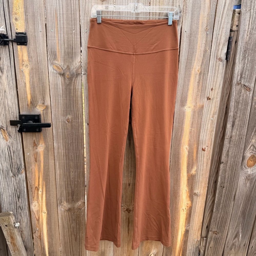 Lululemon Groove Super-High-Rise Flared Pant Nulu  Size 10